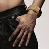 KOZANE cuff in 18K yellow gold