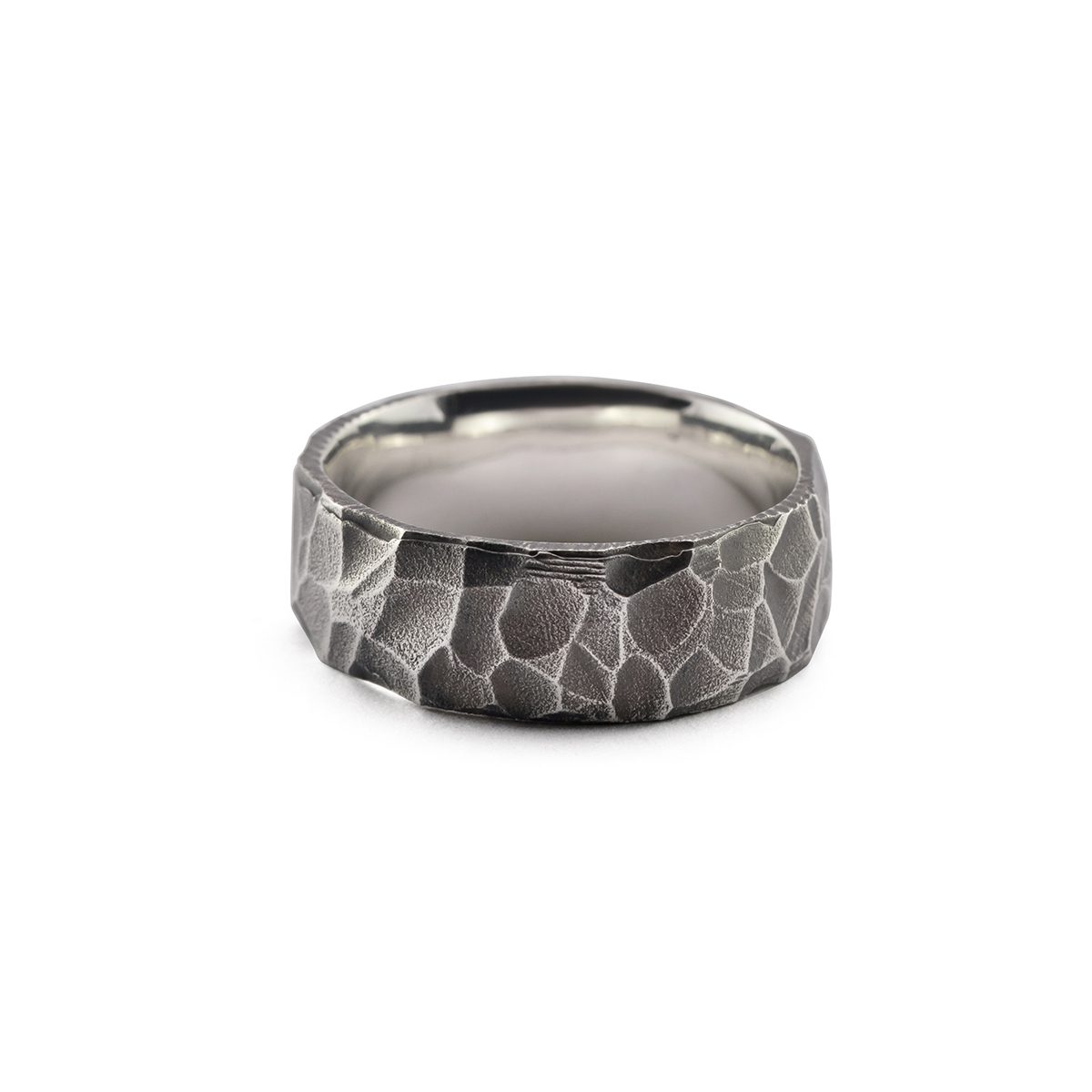 SURA ring, handmade by Brohn Smith in Sydney